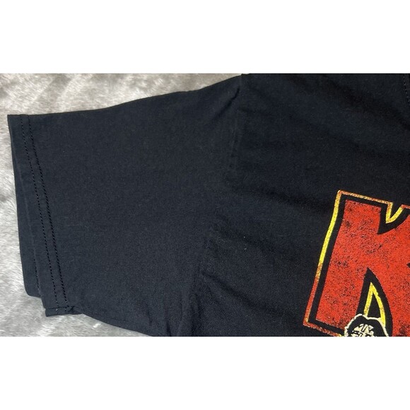 KISS Rock Band T-Shirt Size Small Black Graphic Tee Kiss World Tour‎ 77 Retro - Picture 5 of 8